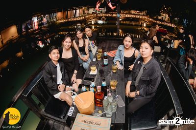 ภาพบรรยากาศคอนเสิร์ต Klear ที่ร้าน Fullmoon Terrace & Bar — photo 69