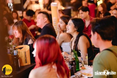 ภาพบรรยากาศคอนเสิร์ต Klear ที่ร้าน Fullmoon Terrace & Bar — photo 93