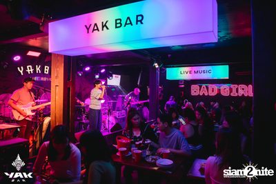 Slap Kiss x Zom Marie at Yak Bar — photo 7