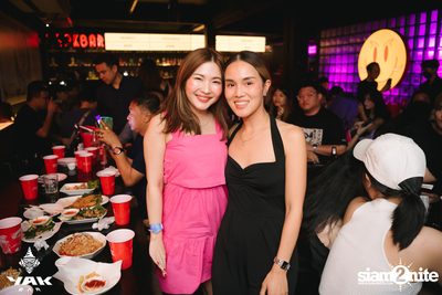 Slap Kiss x Zom Marie at Yak Bar — photo 33