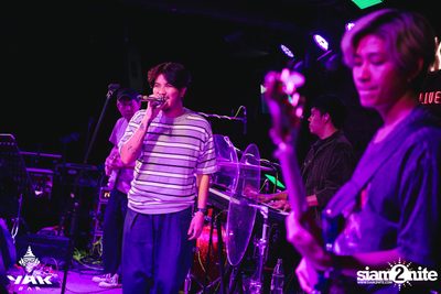 Slap Kiss x Zom Marie at Yak Bar — photo 47