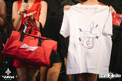 Slap Kiss x Zom Marie at Yak Bar — photo 77