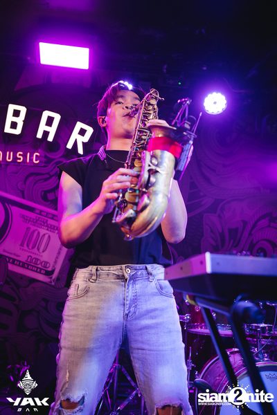 Slap Kiss x Zom Marie at Yak Bar — photo 89