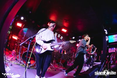 Slap Kiss x Zom Marie at Yak Bar — photo 98