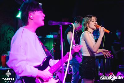 Slap Kiss x Zom Marie at Yak Bar — photo 154