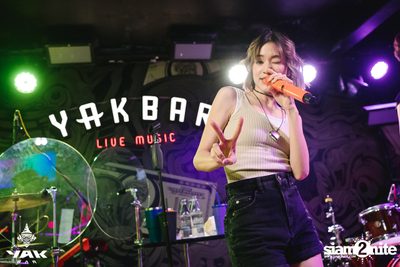 Slap Kiss x Zom Marie at Yak Bar — photo 165