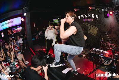 Slap Kiss x Zom Marie at Yak Bar — photo 189