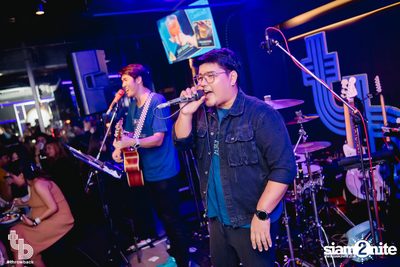 Indigo Concert at Throwback — photo 42
