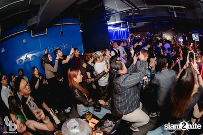 Indigo Concert at Throwback — photo 105