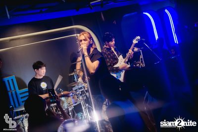 Indigo Concert at Throwback — photo 132