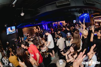 Indigo Concert at Throwback — photo 158