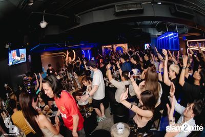 Indigo Concert at Throwback — photo 159