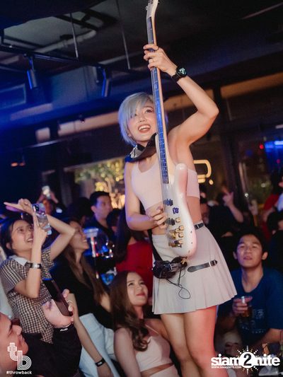 Indigo Concert at Throwback — photo 168