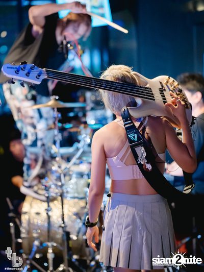 Indigo Concert at Throwback — photo 170