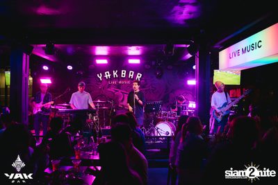 Paper Planes Concert at Yak Bar — photo 8
