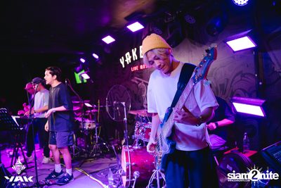 Paper Planes Concert at Yak Bar — photo 9