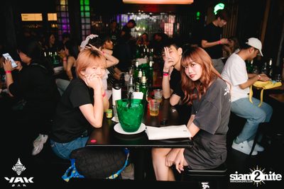 Paper Planes Concert at Yak Bar — photo 42