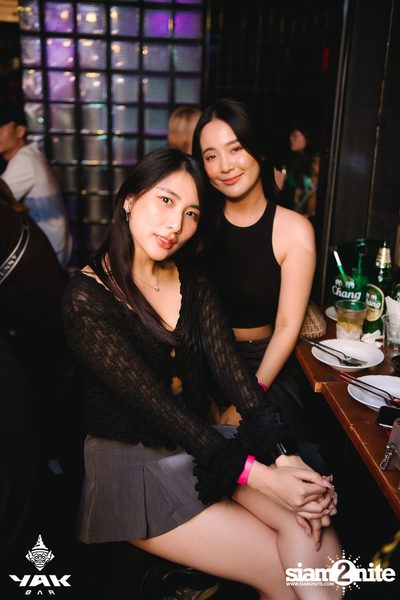 Paper Planes Concert at Yak Bar — photo 51