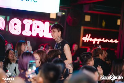 Paper Planes Concert at Yak Bar — photo 79