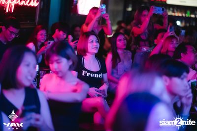 Paper Planes Concert at Yak Bar — photo 81