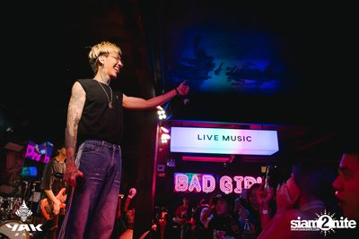 Paper Planes Concert at Yak Bar — photo 98