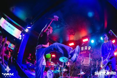 Paper Planes Concert at Yak Bar — photo 111