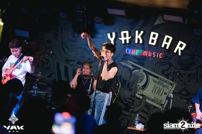 Paper Planes Concert at Yak Bar — photo 114