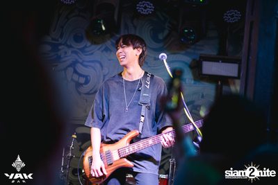 Paper Planes Concert at Yak Bar — photo 115