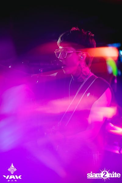 Paper Planes Concert at Yak Bar — photo 121