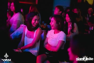 Paper Planes Concert at Yak Bar — photo 136