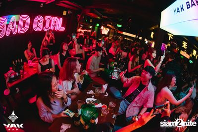Paper Planes Concert at Yak Bar — photo 143
