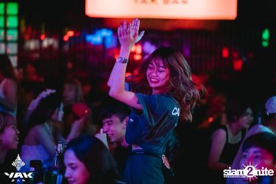 Paper Planes Concert at Yak Bar — photo 157