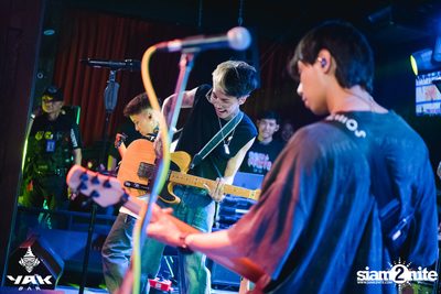 Paper Planes Concert at Yak Bar — photo 168
