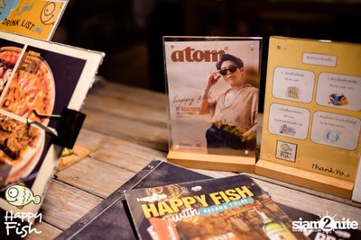 ภาพบรรยากาศคอนเสิร์ต Atom ที่ร้าน Happy Fish Asiatique — photo 3
