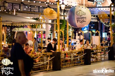 ภาพบรรยากาศคอนเสิร์ต Atom ที่ร้าน Happy Fish Asiatique — photo 50