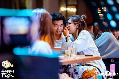 ภาพบรรยากาศคอนเสิร์ต Atom ที่ร้าน Happy Fish Asiatique — photo 87
