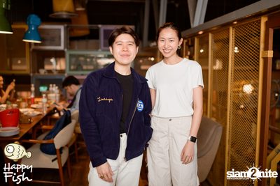 ภาพบรรยากาศคอนเสิร์ต Atom ที่ร้าน Happy Fish Asiatique — photo 106