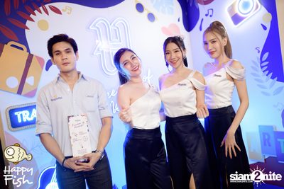ภาพบรรยากาศคอนเสิร์ต Atom ที่ร้าน Happy Fish Asiatique — photo 115