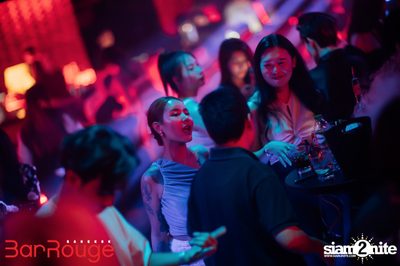 DJ Mighty Mo x MC Big Calo at Bar Rouge Bangkok — photo 57
