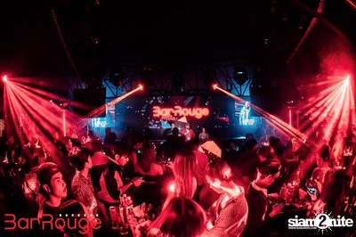 DJ Mighty Mo x MC Big Calo at Bar Rouge Bangkok — photo 77
