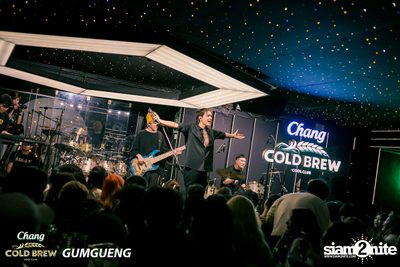 คอนเสิร์ต Bowkylion x The Toys ที่ร้าน Chomdao by Gumgueng — photo 107