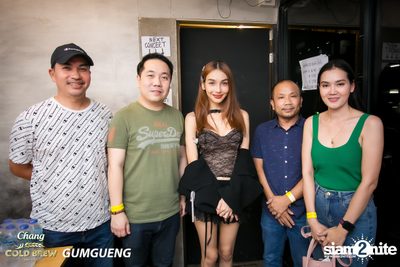 คอนเสิร์ต Bowkylion x The Toys ที่ร้าน Chomdao by Gumgueng — photo 122