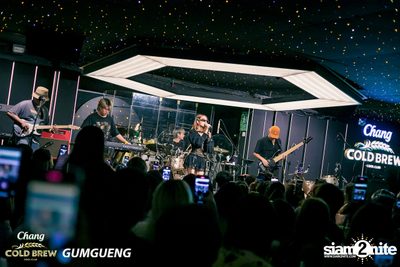คอนเสิร์ต Bowkylion x The Toys ที่ร้าน Chomdao by Gumgueng — photo 126