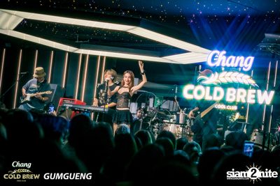 คอนเสิร์ต Bowkylion x The Toys ที่ร้าน Chomdao by Gumgueng — photo 132