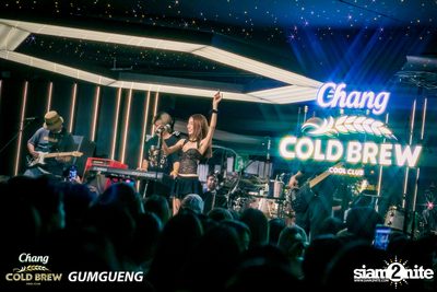 คอนเสิร์ต Bowkylion x The Toys ที่ร้าน Chomdao by Gumgueng — photo 134