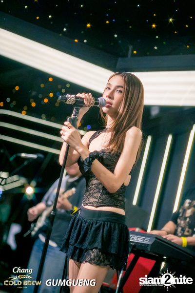 คอนเสิร์ต Bowkylion x The Toys ที่ร้าน Chomdao by Gumgueng — photo 135
