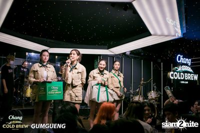 คอนเสิร์ต Bowkylion x The Toys ที่ร้าน Chomdao by Gumgueng — photo 215