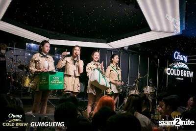 คอนเสิร์ต Bowkylion x The Toys ที่ร้าน Chomdao by Gumgueng — photo 217