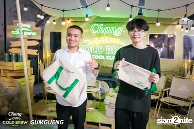 คอนเสิร์ต Bowkylion x The Toys ที่ร้าน Chomdao by Gumgueng — photo 224