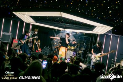 คอนเสิร์ต Bowkylion x The Toys ที่ร้าน Chomdao by Gumgueng — photo 233